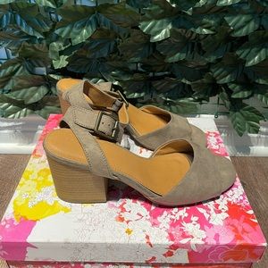 Olive Green Strappy Sandal-Wide